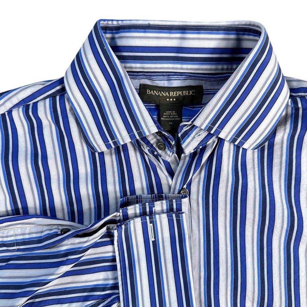 Banana Republic Mens XL Blue Grey Striped Button Down Shirt 100% Cotton